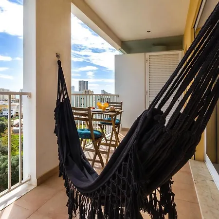Chill W Pool - Da Rocha Apartment *