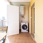 Chill W Pool - Da Rocha