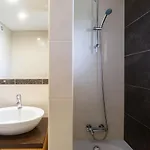 Chill W Pool - Da Rocha